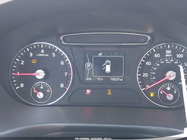 5XYPGDA59GG131864 KIA Sorento 3.3l Lx