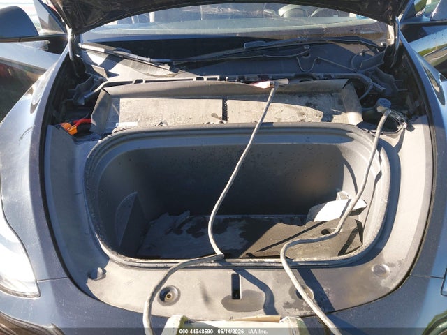 2023 Tesla Model Y Awd/long Range Dual Motor All-wheel Drive მანქანა იყიდება აუქციონზე, vin: 7SAYGDEE9PA142479, აუქციონის ნომერი: 44948590