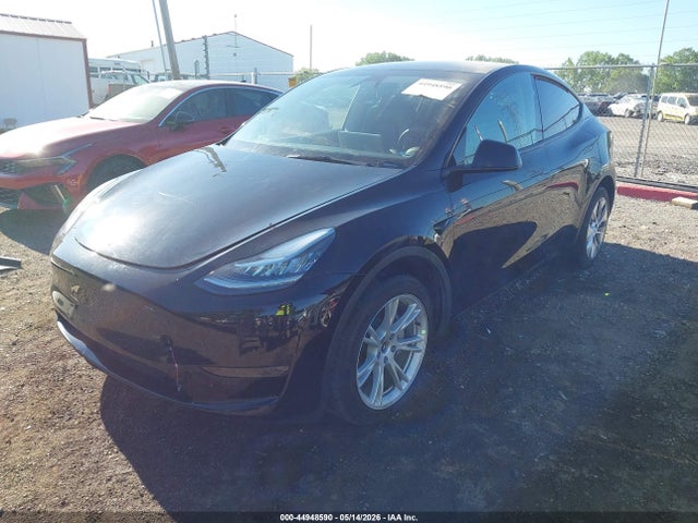 2023 Tesla Model Y Awd/long Range Dual Motor All-wheel Drive მანქანა იყიდება აუქციონზე, vin: 7SAYGDEE9PA142479, აუქციონის ნომერი: 44948590