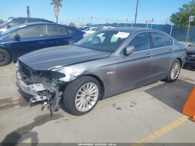 2011 Bmw 535i მანქანა იყიდება აუქციონზე, vin: WBAFR7C58BC601882, აუქციონის ნომერი: 44948598