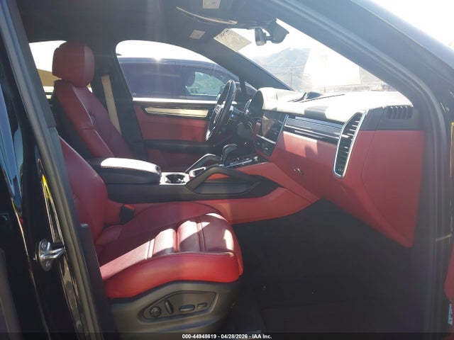 Aukcja sprzedaży 2023 Porsche Cayenne Coupe S/s Platinum Edition, vin: WP1BB2AY3PDA30484, numer aukcji: 44948619