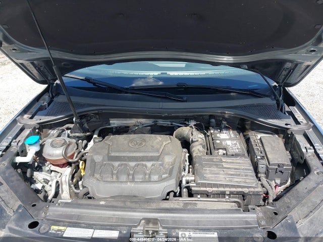 44948620 :رقم المزاد ، 3VV2B7AX7JM078637 vin ، 2018 Volkswagen Tiguan 2.0t Se/2.0t Sel مزاد بيع