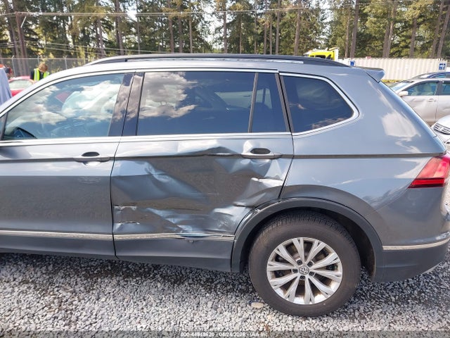 44948620 :رقم المزاد ، 3VV2B7AX7JM078637 vin ، 2018 Volkswagen Tiguan 2.0t Se/2.0t Sel مزاد بيع