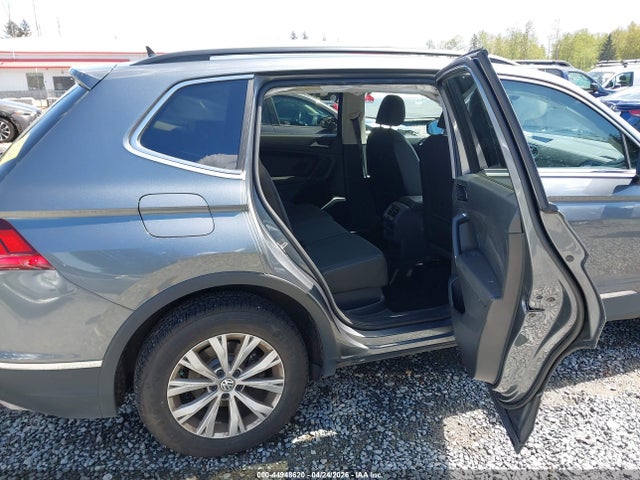 44948620 :رقم المزاد ، 3VV2B7AX7JM078637 vin ، 2018 Volkswagen Tiguan 2.0t Se/2.0t Sel مزاد بيع