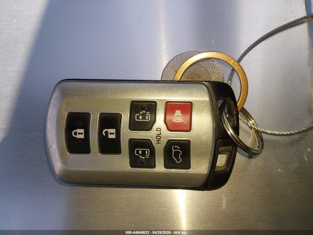 Продаж на аукціоні авто 2020 Toyota Sienna Limited Premium, vin: 5TDDZ3DC5LS234617, номер лоту: 44948622