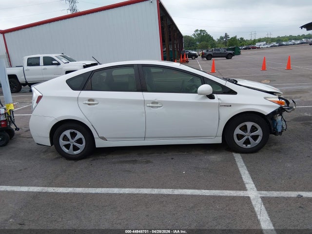 44948701 :رقم المزاد ، JTDKN3DU6D5588164 vin ، 2013 Toyota Prius Two مزاد بيع