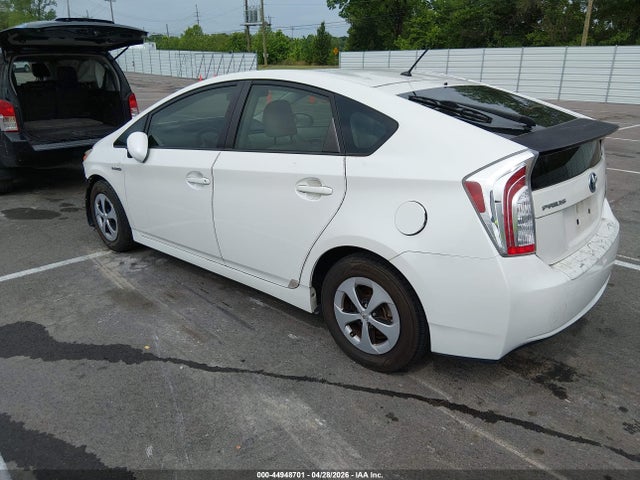 44948701 :رقم المزاد ، JTDKN3DU6D5588164 vin ، 2013 Toyota Prius Two مزاد بيع