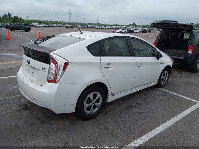 44948701 :رقم المزاد ، JTDKN3DU6D5588164 vin ، 2013 Toyota Prius Two مزاد بيع