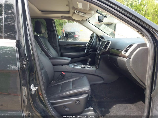 Продаж на аукціоні авто 2012 Jeep Grand Cherokee Laredo, vin: 1C4RJFAT8CC228735, номер лоту: 44948708