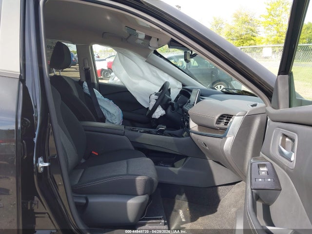 44948720 :رقم المزاد ، 5N1BT3BB6TC714469 vin ، 2026 Nissan Rogue Sv مزاد بيع