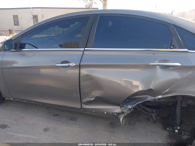 Hyundai Sonata Se 2.0t 2014 5NPEC4AB7EH831297 Image 13