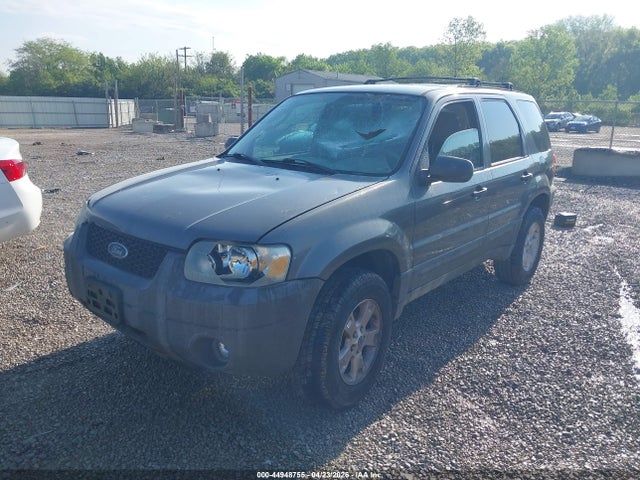 Продажа на аукционе авто 2005 Ford Escape Xlt, vin: 1FMYU03195DA03082, номер лота: 44948755