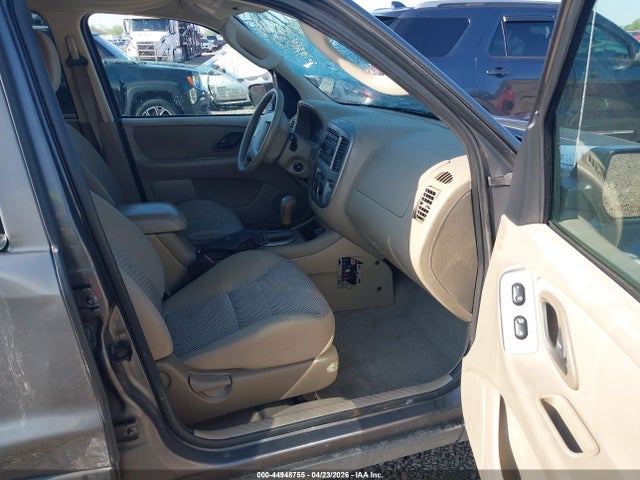 Продажа на аукционе авто 2005 Ford Escape Xlt, vin: 1FMYU03195DA03082, номер лота: 44948755