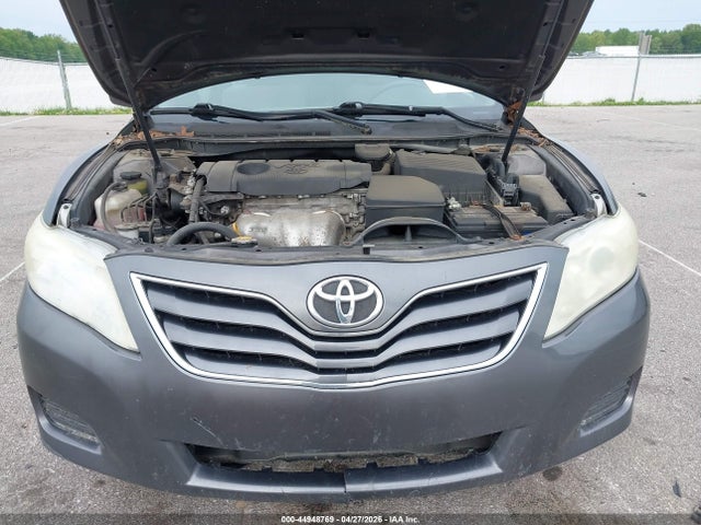 2011 Toyota Camry Le მანქანა იყიდება აუქციონზე, vin: 4T4BF3EK9BR094413, აუქციონის ნომერი: 44948769