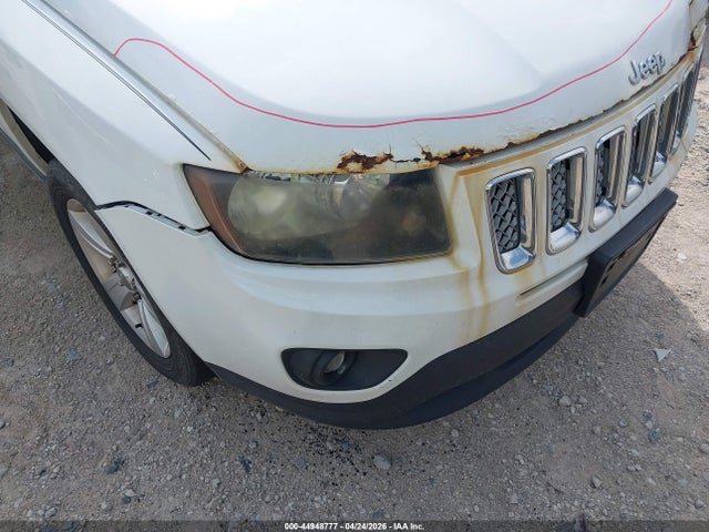 2014 Jeep Compass Latitude მანქანა იყიდება აუქციონზე, vin: 1C4NJDEB5ED601070, აუქციონის ნომერი: 44948777