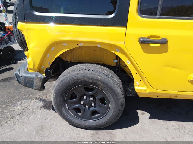 1C4HJXDG4MW725250 Jeep Wrangler Unlimited Sport 4x4