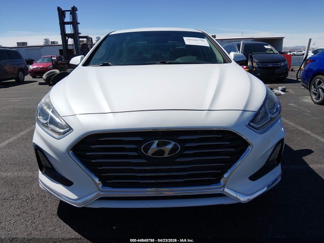 5NPE24AF1JH687911 Hyundai SONATA SE