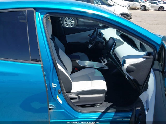 Toyota Prius Prime Advanced 2017 JTDKARFP2H3042341 Image 5