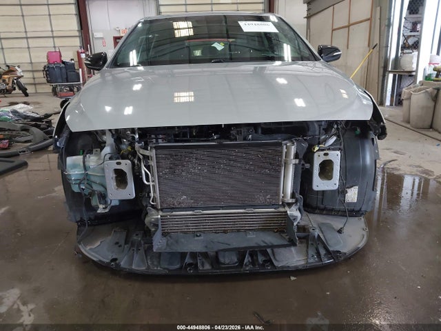 2020 Hyundai Elantra Gt N Line მანქანა იყიდება აუქციონზე, vin: KMHH55LC7LU132866, აუქციონის ნომერი: 44948806