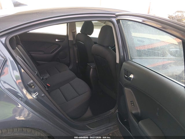 Продажа на аукционе авто 2016 Kia Forte Lx, vin: KNAFK4A64G5571872, номер лота: 44948848