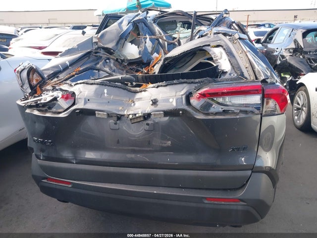 Toyota Rav4 Xle Premium 2021 2T3C1RFVXMC145731 Image 17