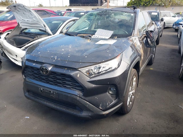 Toyota Rav4 Xle Premium 2021 2T3C1RFVXMC145731 Image 2
