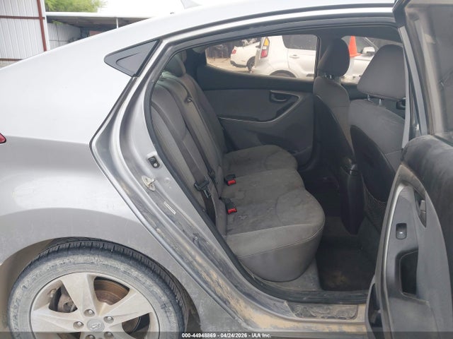 44948869 :رقم المزاد ، KMHDH4AE6CU197972 vin ، 2012 Hyundai Elantra Gls (ulsan Plant) مزاد بيع
