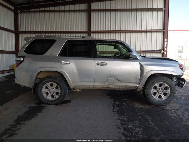 Продажа на аукционе авто 2015 Toyota 4runner Sr5, vin: JTEZU5JR5F5102147, номер лота: 44948884