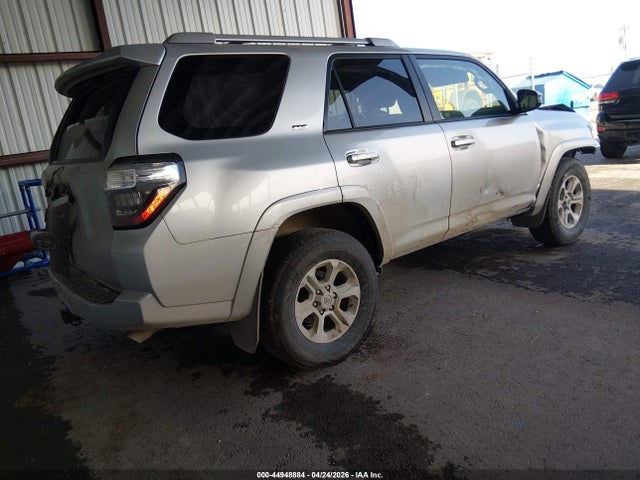 Продажа на аукционе авто 2015 Toyota 4runner Sr5, vin: JTEZU5JR5F5102147, номер лота: 44948884