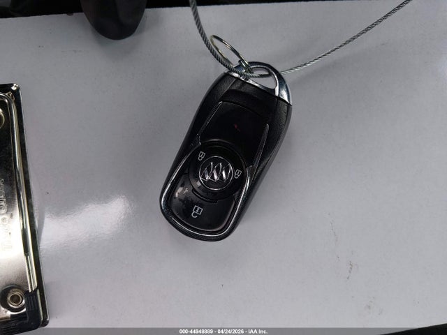 44948889 :رقم المزاد ، KL4CJESB8HB020142 vin ، 2017 Buick Encore Preferred مزاد بيع