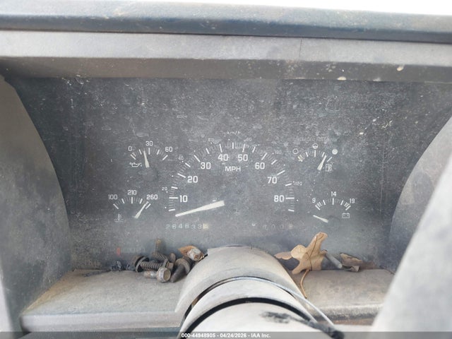44948905 :رقم المزاد ، 2GCEC19H2N1217055 vin ، 1992 Chevrolet Gmt-400 C1500 مزاد بيع