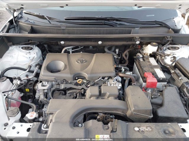 44948925 :رقم المزاد ، 2T3W1RFV1NC173562 vin ، 2022 Toyota Rav4 Xle مزاد بيع