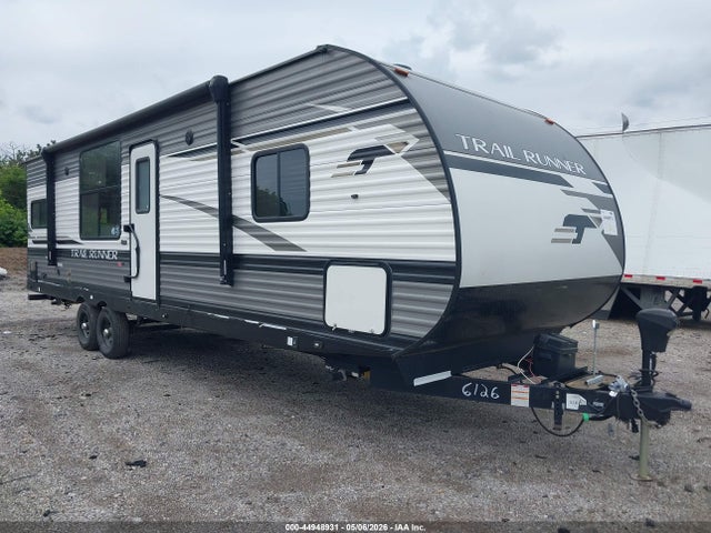 44948931 :رقم المزاد ، 5SFEB3423NE510752 vin ، 2022 Heartland Trail Runner Series مزاد بيع