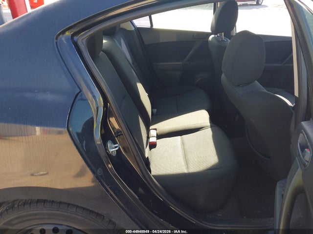 Продаж на аукціоні авто 2011 Mazda Mazda3 I Sport, vin: JM1BL1UF0B1385500, номер лоту: 44948949