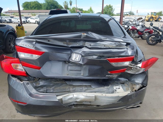 44948957 :رقم المزاد ، 1HGCV1F36JA132411 vin ، 2018 Honda Accord Sport مزاد بيع