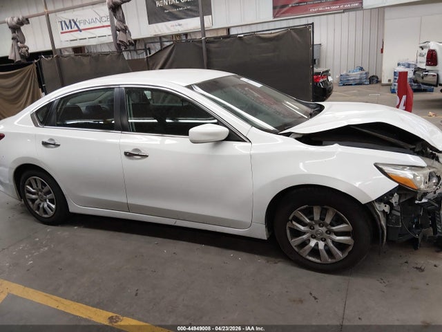 1N4AL3AP5HN317754 Nissan Altima 2.5 S