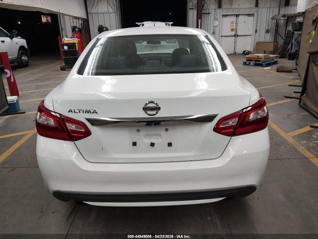 1N4AL3AP5HN317754 Nissan Altima 2.5 S