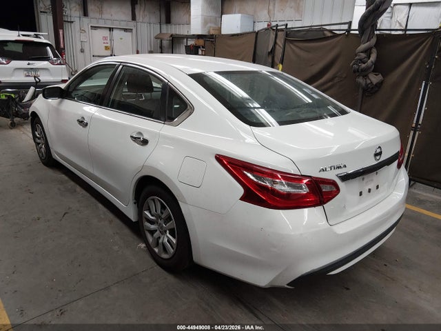 1N4AL3AP5HN317754 Nissan Altima 2.5 S