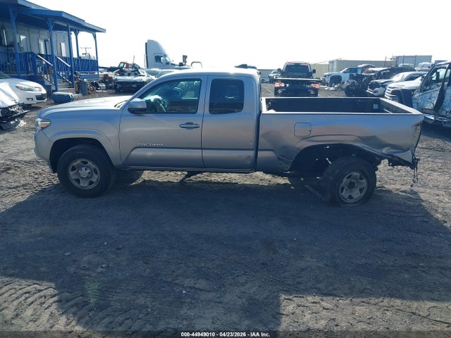 Aukcja sprzedaży 2017 Toyota Tacoma Sr5, vin: 5TFRX5GN5HX076091, numer aukcji: 44949010