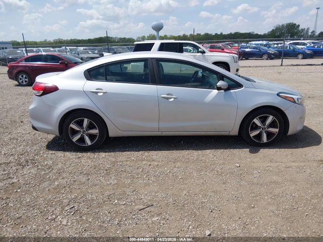 Aukcja sprzedaży 2018 Kia Forte Lx, vin: 3KPFL4A79JE247255, numer aukcji: 44949011