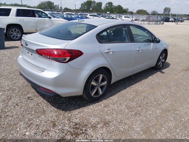 Aukcja sprzedaży 2018 Kia Forte Lx, vin: 3KPFL4A79JE247255, numer aukcji: 44949011