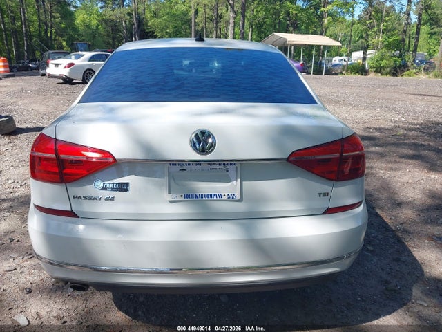 Aukcja sprzedaży 2016 Volkswagen Passat 1.8t Se, vin: 1VWBT7A30GC008848, numer aukcji: 44949014