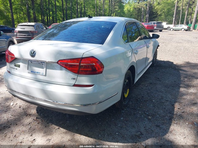 Aukcja sprzedaży 2016 Volkswagen Passat 1.8t Se, vin: 1VWBT7A30GC008848, numer aukcji: 44949014