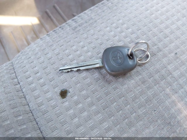 44949051 :رقم المزاد ، JTEBT14R730021295 vin ، 2003 Toyota 4runner Sr5 V8 مزاد بيع