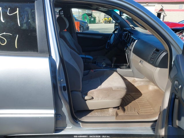 44949051 :رقم المزاد ، JTEBT14R730021295 vin ، 2003 Toyota 4runner Sr5 V8 مزاد بيع