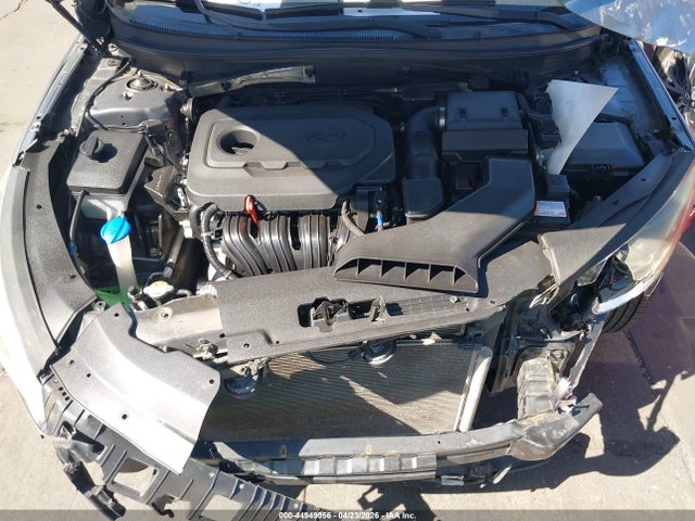 5NPE34AF1JH637653 Hyundai SONATA SEL