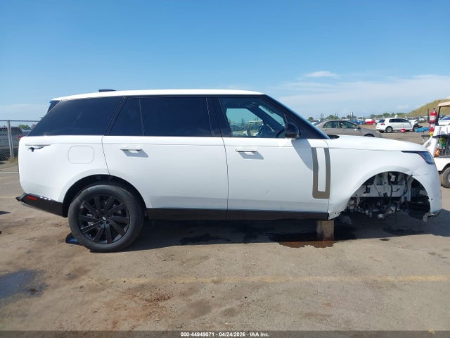 2025 Land Rover Range Rover P400 Se 7 Seat მანქანა იყიდება აუქციონზე, vin: SALKPBFUXSA276511, აუქციონის ნომერი: 44949071
