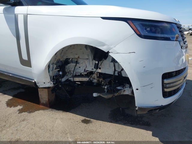 2025 Land Rover Range Rover P400 Se 7 Seat მანქანა იყიდება აუქციონზე, vin: SALKPBFUXSA276511, აუქციონის ნომერი: 44949071