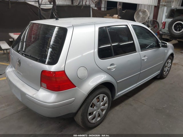 44949072 :رقم المزاد ، 9BWFL61J164007106 vin ، 2006 Volkswagen Golf Gl 2.0l مزاد بيع