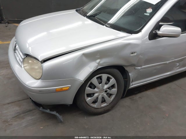 44949072 :رقم المزاد ، 9BWFL61J164007106 vin ، 2006 Volkswagen Golf Gl 2.0l مزاد بيع